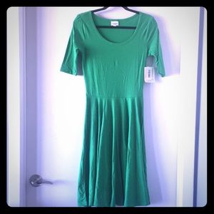 LuLaRoe S Nicole Solid Green 🦄